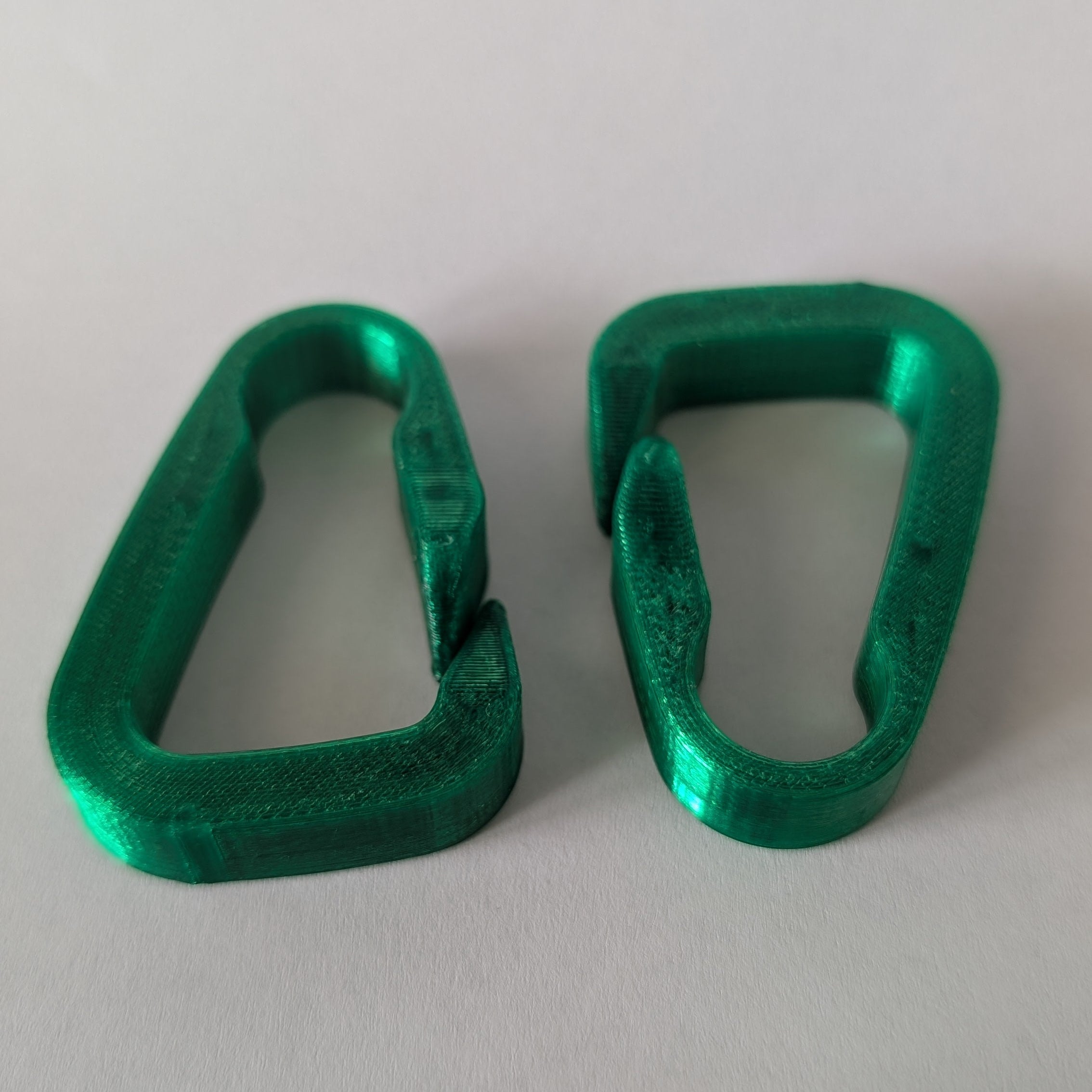 Carabiner Duo Pack (2 Carabiners)