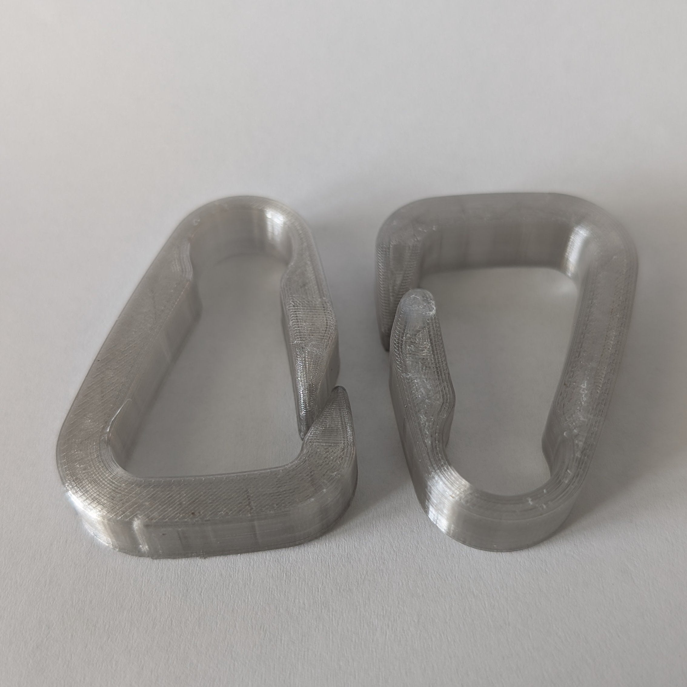 Carabiner Duo Pack (2 Carabiners)